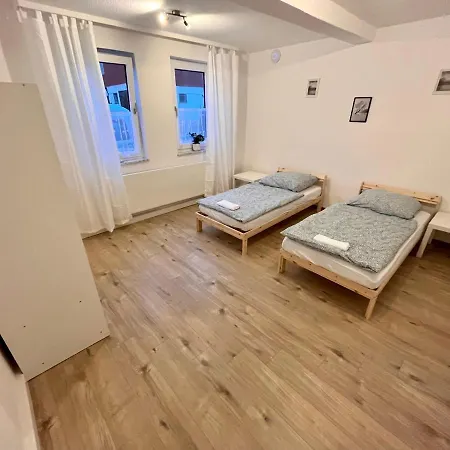 Monteurunterkunft Simmershausen Bei Kassel Einzelbetten, Parken, Waschen, Wifi Fuldatal