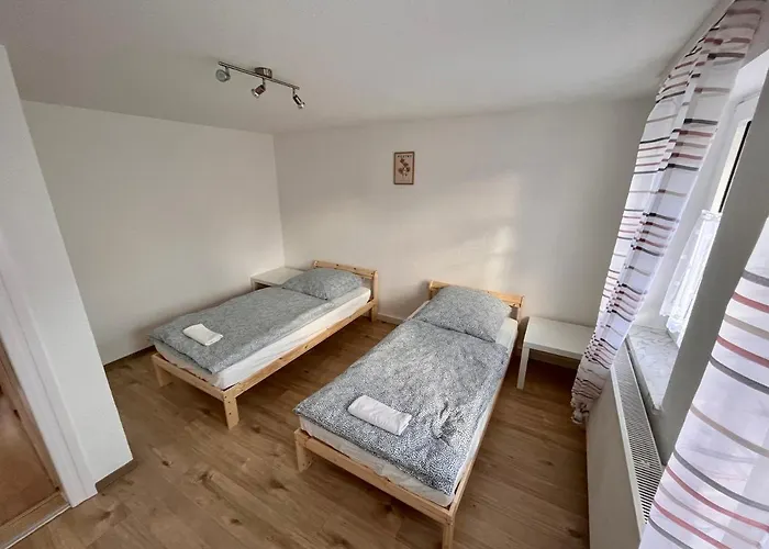 Monteurunterkunft Simmershausen Bei Kassel Einzelbetten, Parken, Waschen, Wifi Fuldatal